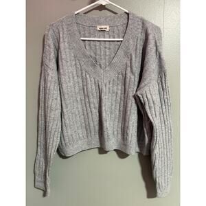 Open Edit Gray Ribbed V-Neck Cropped Sweater | Size Medium